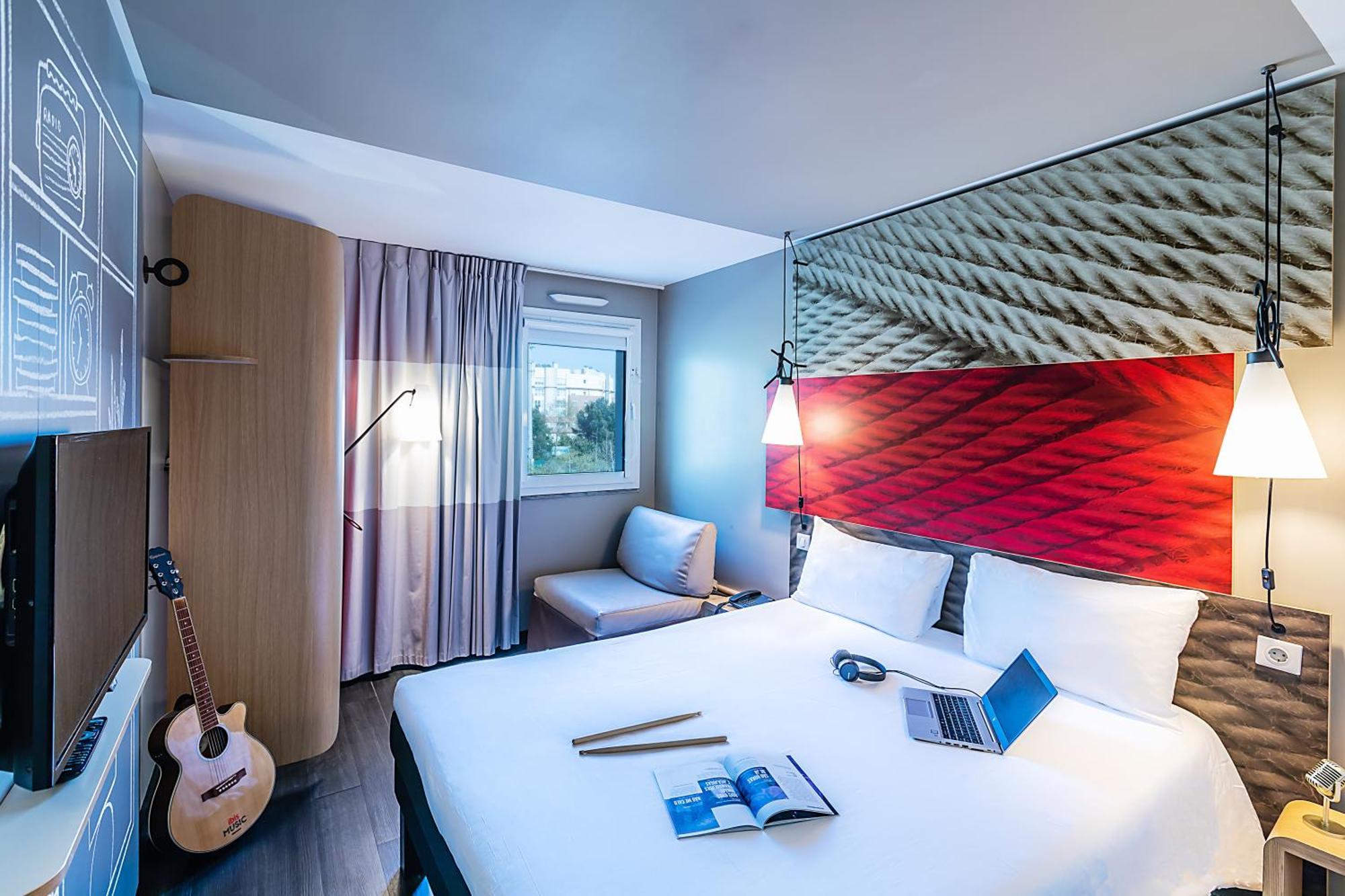Hotel Ibis Lisboa Liberdade Экстерьер фото